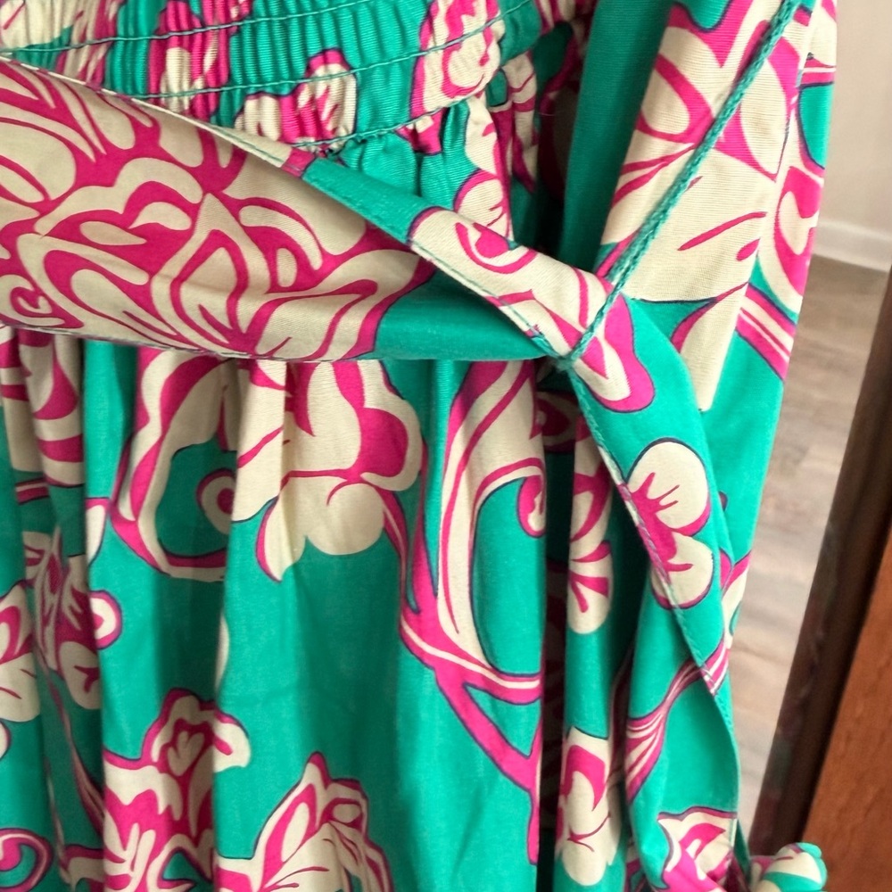Green Floral Puff Sleeve Maxi Dress with Tie Waist - Picture 8 of 9